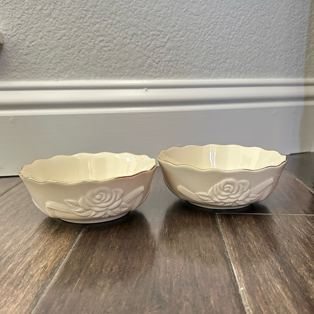 2 Vtg Lenox Rosebud Bowls Embossed cream Porcelain Gold Trim Scalloped Edge 5”W
